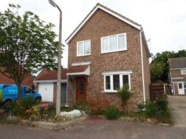  Image of 3 bedroom Detached house for sale in Alexandra Drive Wivenhoe Colchester CO7 at Wivenhoe Colchester Wivenhoe, CO7 9SE