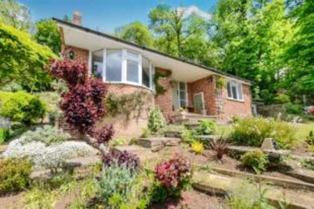  Image of 3 bedroom Bungalow for sale in Phillips Hatch Wonersh Guildford GU5 at Wonersh Guildford Wonersh, GU5 0PX