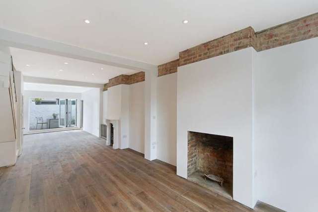  Image of 3 bedroom Terraced house to rent in Woodfield Road London W9 at Woodfield Road  London, W9 2BE
