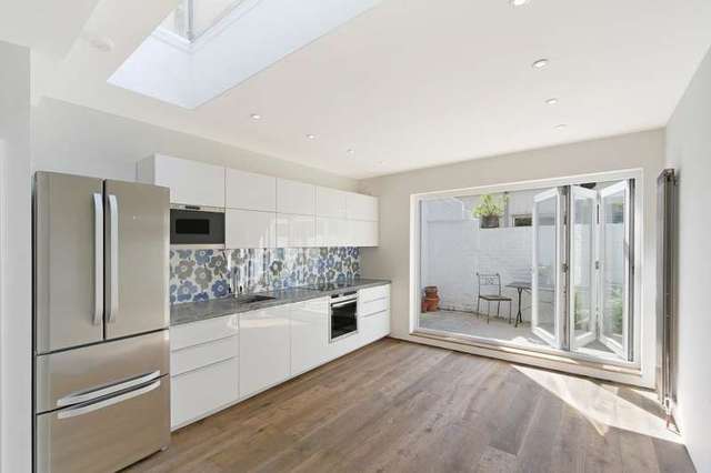  Image of 3 bedroom Terraced house to rent in Woodfield Road London W9 at Woodfield Road  London, W9 2BE