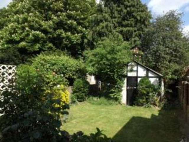  Image of 3 bedroom Terraced house for sale in Oak Hill Gardens Woodford Green IG8 at Woodford Green  Woodford Green, IG8 9DY