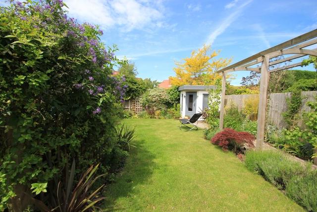  Image of 3 bedroom Detached house for sale in The Heath Horsmonden Tonbridge TN12 at Horsmonden  Tonbridge, TN12 8JE