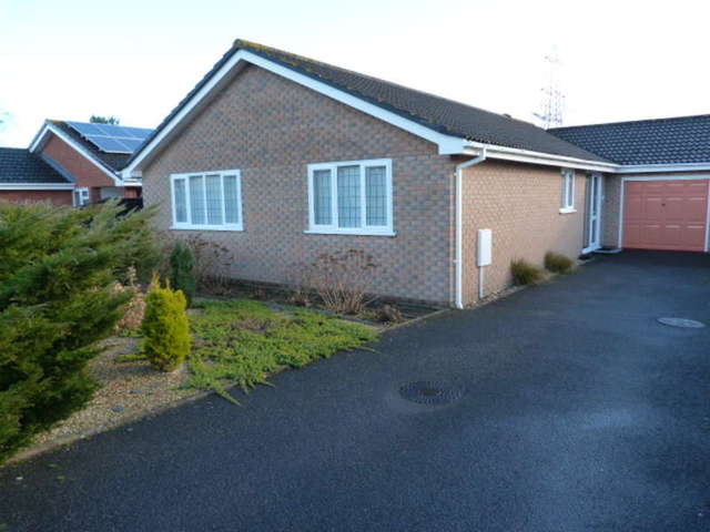  Image of 3 bedroom Bungalow for sale in Woodlinken Way Verwood BH31 at Woodlinken Way  Dorset, BH31 6BT