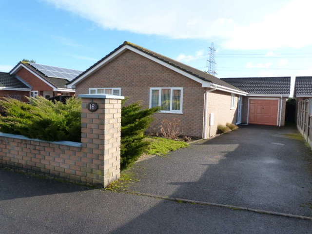  Image of 3 bedroom Bungalow for sale in Woodlinken Way Verwood BH31 at Woodlinken Way  Dorset, BH31 6BT