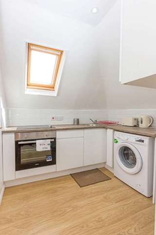  Image of 1 bedroom Flat to rent in Woodstock Road London NW11 at Woodstock Road  Golders Green, NW11 8QE