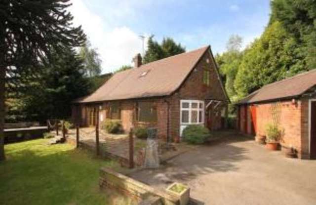  Image of 4 bedroom Bungalow for sale in Worrall Road Sheffield S6 at Sheffield South Yorkshire Hillsborough, S6 4BD