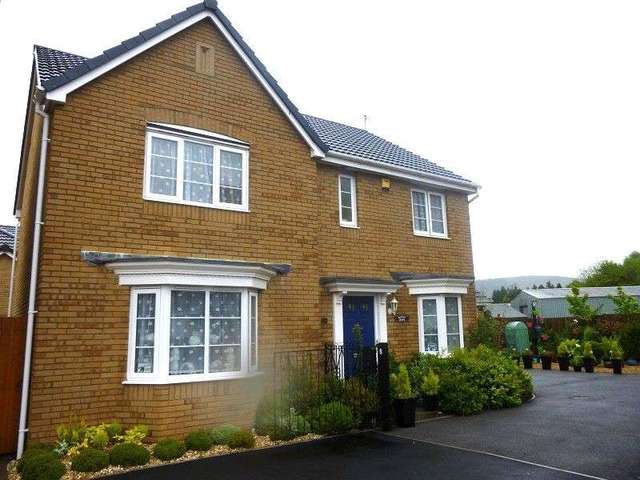  Image of 4 bedroom Detached house for sale in Ynys Y Wern Cwmavon Port Talbot SA12 at House Cwmavon Port Talbot, SA12 9DQ