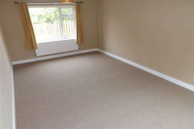  Image of 3 bedroom Semi-Detached house to rent in Armitage Road Deepcar Sheffield S36 at Sheffield, S36 2PA