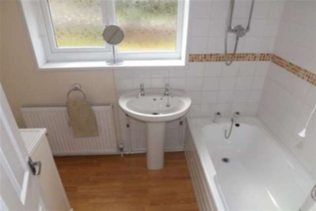  Image of 3 bedroom Semi-Detached house to rent in Armitage Road Deepcar Sheffield S36 at Sheffield, S36 2PA