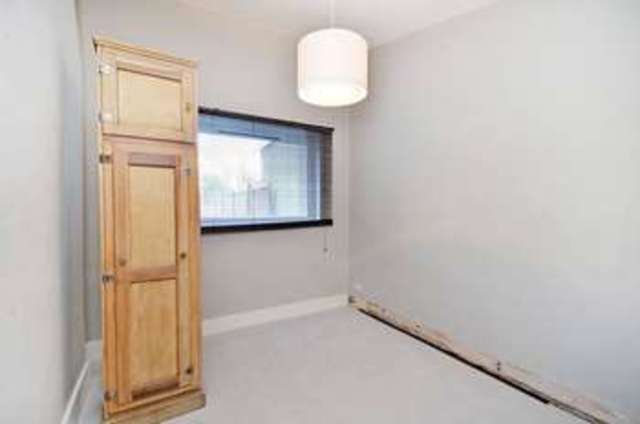 Image of 3 bedroom Maisonette to rent in Hermitage Street London W2 at Bayswater W2 1PW Bayswater, W2 1PW