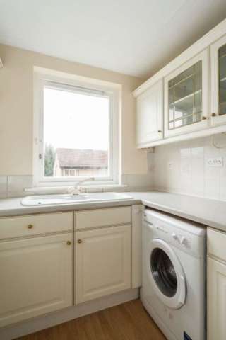  Image of 1 bedroom Flat for sale in Stuart Crescent East Craigs Edinburgh EH12 at Edinburgh, EH12 8XR
