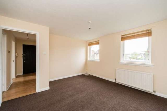  Image of 1 bedroom Flat for sale in Stuart Crescent East Craigs Edinburgh EH12 at Edinburgh, EH12 8XR