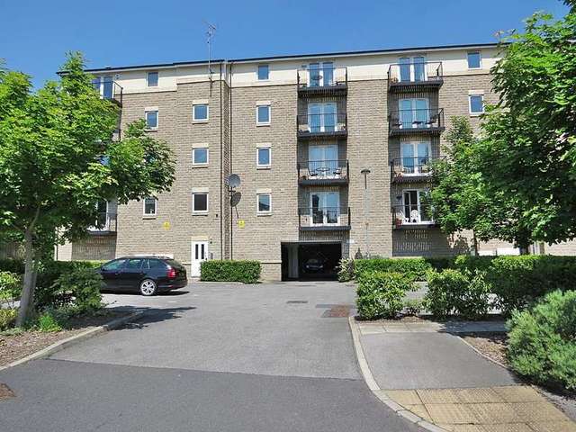  Image of 1 bedroom Flat for sale in Cornmill View Horsforth Leeds LS18 at Horsforth Leeds Leeds, LS18 5NJ