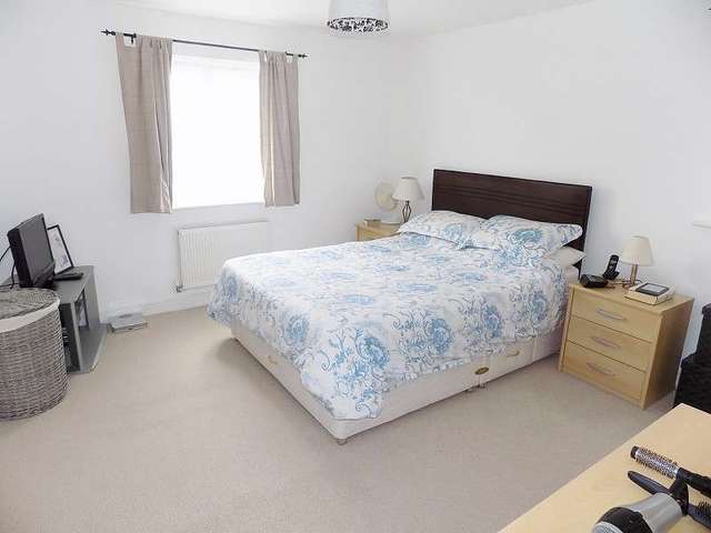  Image of 4 bedroom Detached house for sale in Angel Way North Cornelly Bridgend CF33 at Angel Way  Bridgend, CF33 4PB