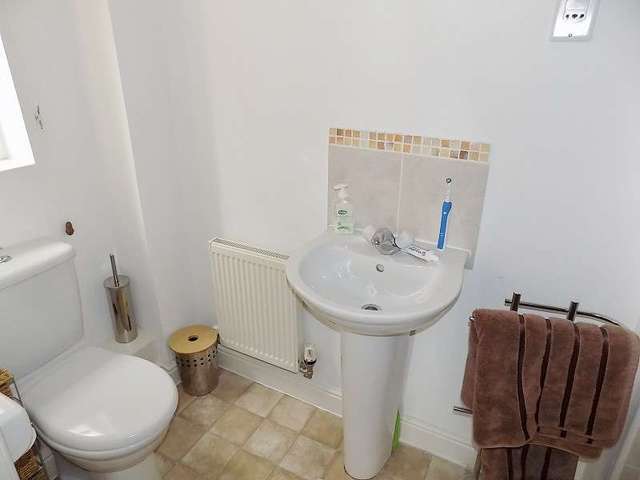  Image of 4 bedroom Detached house for sale in Angel Way North Cornelly Bridgend CF33 at Angel Way  Bridgend, CF33 4PB