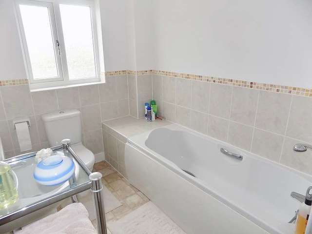  Image of 4 bedroom Detached house for sale in Angel Way North Cornelly Bridgend CF33 at Angel Way  Bridgend, CF33 4PB
