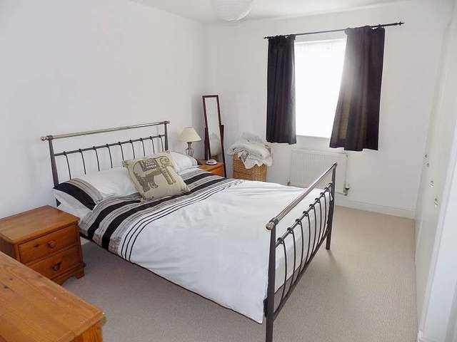  Image of 4 bedroom Detached house for sale in Angel Way North Cornelly Bridgend CF33 at Angel Way  Bridgend, CF33 4PB