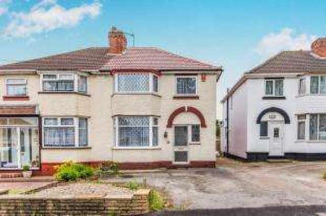 3 Bedroom Semi Detached House For Sale In Cliff Rock Road Rednal