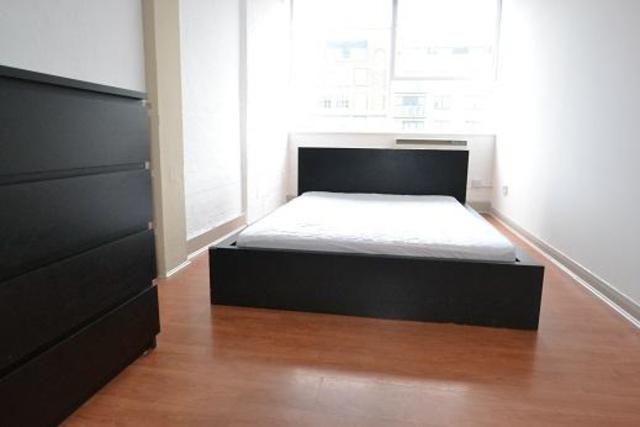  Image of 4 bedroom Flat to rent in Long Street London E2 at Long Street  Shoreditch, E2 8HJ