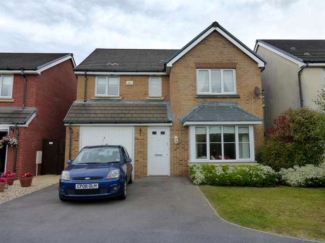  Image of 4 bedroom Detached house for sale in Swallow Close North Cornelly Bridgend CF33 at North Cornelly  North Cornelly, CF33 4PQ
