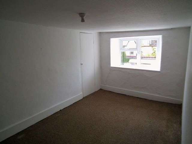  Image of 1 bedroom Terraced house to rent in Waterlane Bow Crediton EX17 at Bow  CREDITON, EX17 6HA