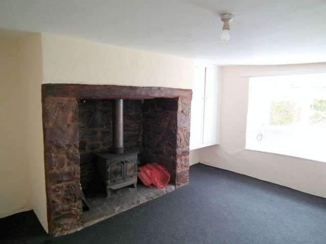  Image of 1 bedroom Terraced house to rent in Waterlane Bow Crediton EX17 at Bow  CREDITON, EX17 6HA