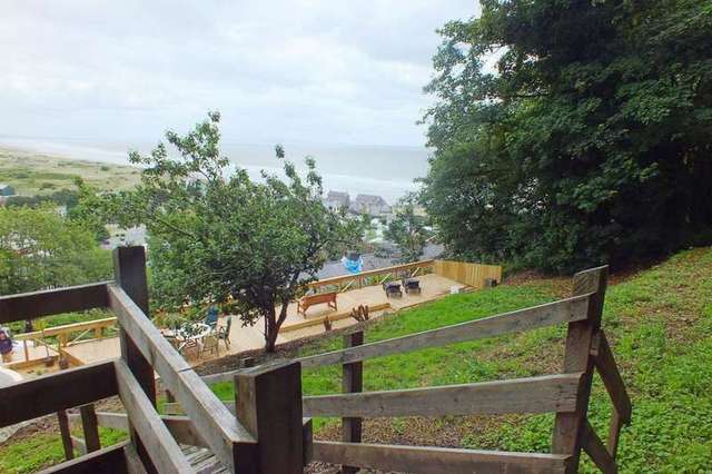 Image of 4 bedroom Detached house for sale in Pendine Carmarthen SA33 at Carmarthen Carmarthenshire Pendine, SA33 4PB