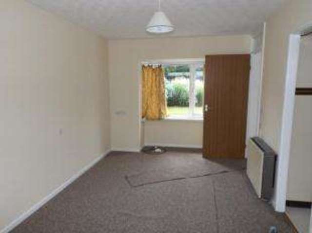  Image of 1 bedroom Bungalow for sale in Tremaine Close Heamoor Penzance TR18 at Heamoor Penzance Heamoor, TR18 3QS