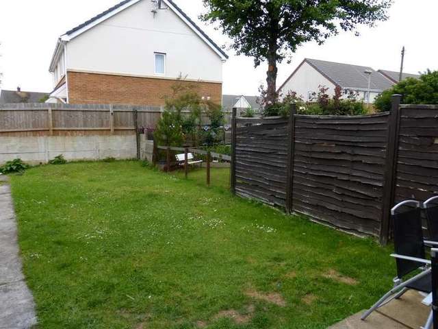  Image of 3 bedroom Terraced house for sale in Heol Degwm North Cornelly Bridgend CF33 at North Cornelly  North Cornelly, CF33 4AU