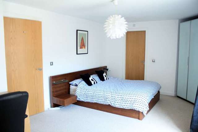  Image of 2 bedroom Flat to rent in Warstone Lane Hockley Birmingham B18 at Birmingham West Midlands, B18 6HP