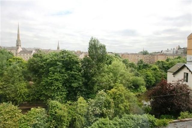  Image of 2 bedroom Flat to rent in Otago Street Glasgow G12 at Hillhead Glasgow Glasgow, G12 8PG