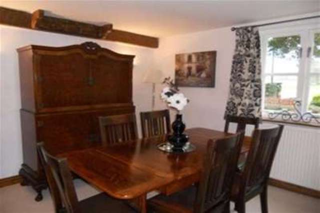  Image of 2 bedroom Detached house to rent in Heath Wakefield WF1 at Wakefield, WF1 5SN