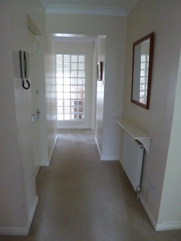  Image of 3 bedroom Flat to rent in Cottage Green Edinburgh EH4 at Barnton Edinburgh Edinburgh, EH4 6RJ