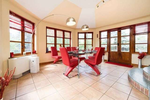  Image of 5 bedroom Detached house for sale in Stansted Road Birchanger Bishop
