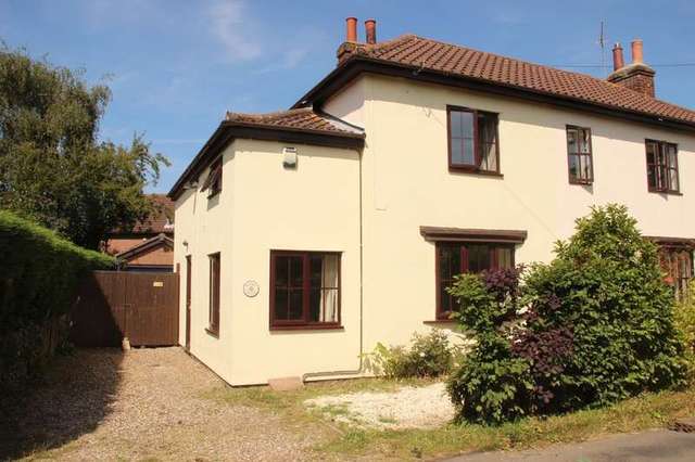  Image of 2 bedroom Cottage for sale in Cuttons Corner Hemblington Norwich NR13 at Hemblington Norwich Hemblington, NR13 4PS