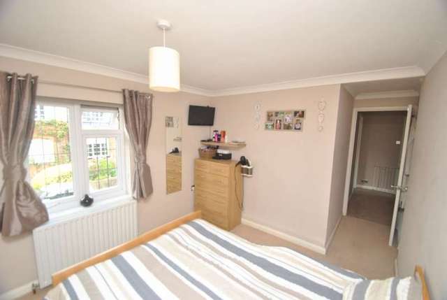  Image of 3 bedroom Cottage for sale in Main Road Knockholt Sevenoaks TN14 at Homevale Cottages Main road  Knockholt, TN14 7JF