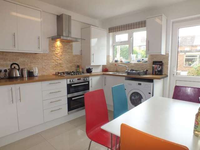  Image of 1 bedroom Detached house to rent in Wantage Road Reading RG30 at Reading Berkshrie Reading, RG30 2SE