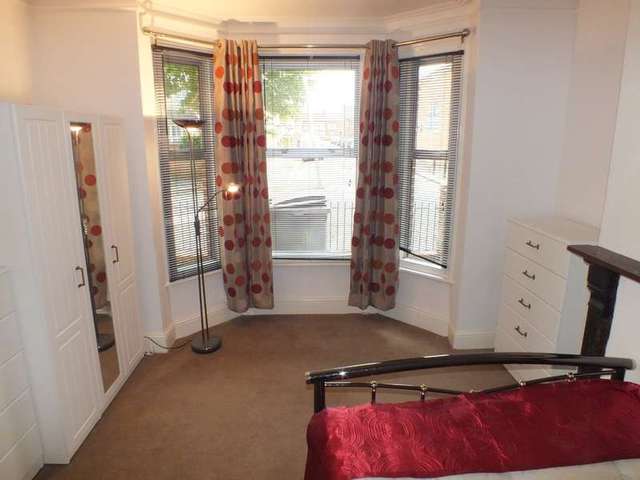  Image of 1 bedroom Detached house to rent in Wantage Road Reading RG30 at Reading Berkshrie Reading, RG30 2SE
