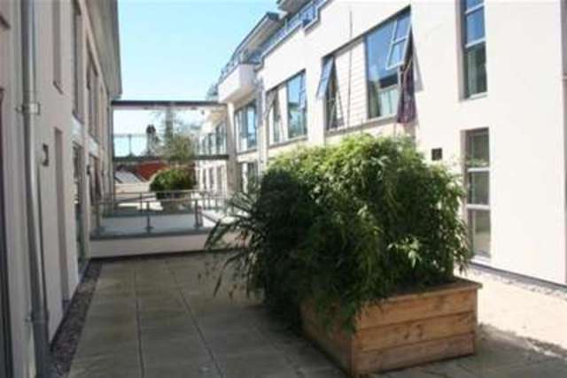  Image of 1 bedroom Flat to rent in Corporation Street Taunton TA1 at Taunton, TA1 4BB