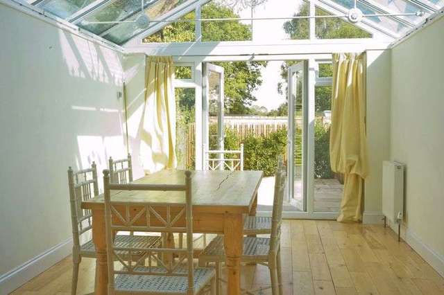  Image of 3 bedroom Cottage for sale in Abingdon Road Sutton Courtenay Abingdon OX14 at Abingdon Road Sutton Courtenay Abingdon, OX14 4NF