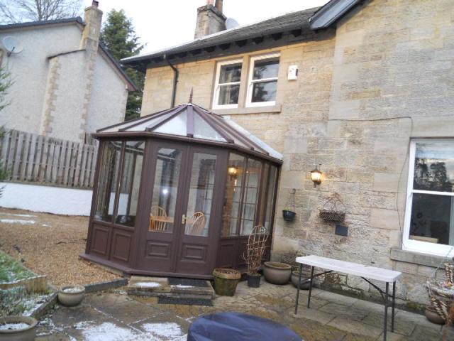  Image of 3 bedroom Cottage to rent in The Loan West Linton EH46 at West Linton Borders Borders, EH46 7HE