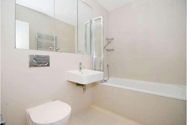 Image of 2 bedroom Flat to rent in Belsize Grove London NW3 at Belsize Grove Belsize Park Camden, NW3 4UP