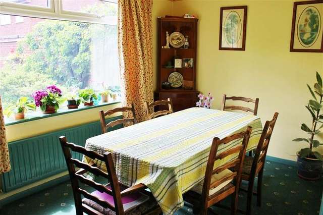 Image of 4 bedroom Detached house for sale in Peregrine Way Grove Wantage OX12 at Grove  Wantage, OX12 0QB