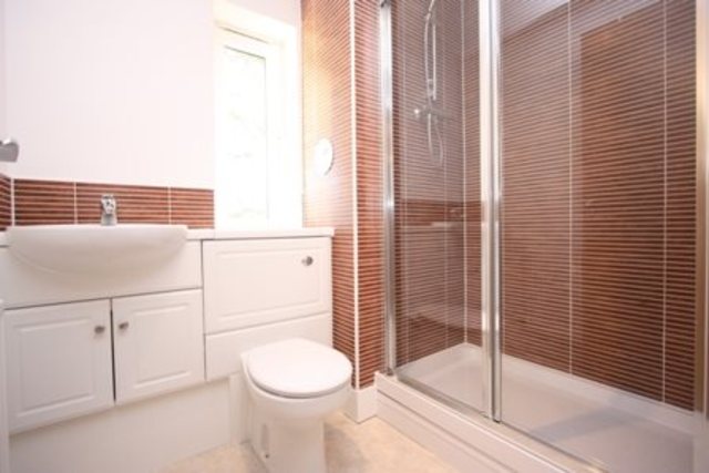  Image of 3 bedroom Flat to rent in Pinkhill Edinburgh EH12 at Corstorphine Edinburgh Edinburgh, EH12 7FA