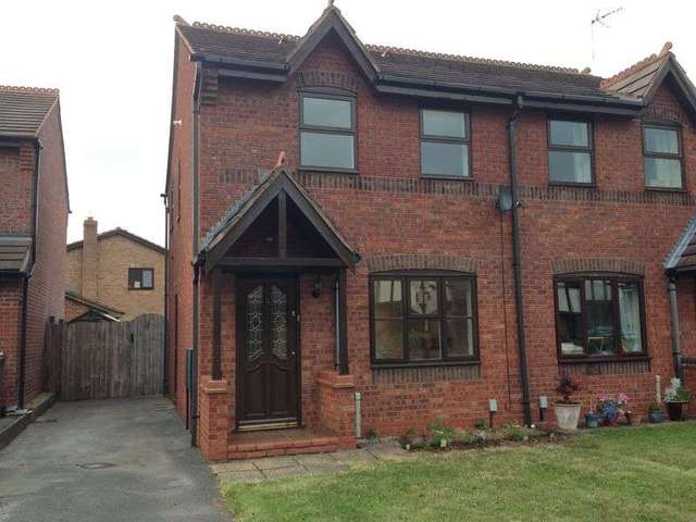  Image of 3 bedroom Semi-Detached house to rent in Shelley Close Armitage Rugeley WS15 at Shelley Close Armitage Rugeley, WS15 4UW