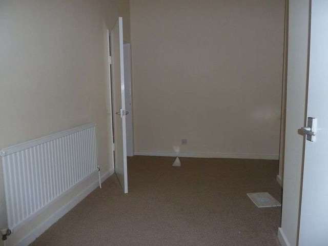  Image of 3 bedroom Semi-Detached house to rent in Brandon Brandon Grantham NG32 at Court Leys Cottages  Brandon, NG32 2AY