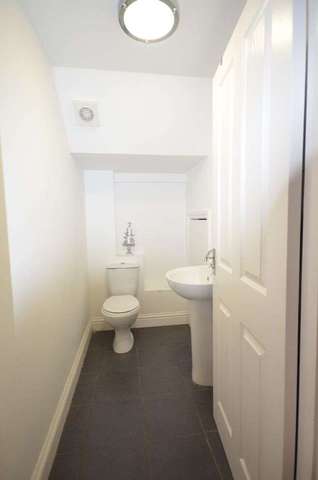  Image of 2 bedroom End of Terrace to rent in Station Road Kilgetty SA68 at Station Road  Kilgetty, SA68 0XR