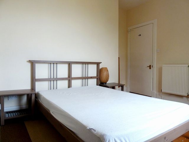  Image of 2 bedroom Flat to rent in Featherhall Road Corstorphine Edinburgh EH12 at Corstorphine Edinburgh Edinburgh, EH12 7TP