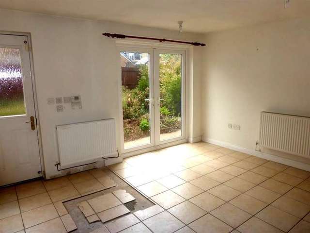  Image of 4 bedroom Detached house for sale in Heol Y Cwrt North Cornelly Bridgend CF33 at North Cornelly  North Cornelly, CF33 4AX