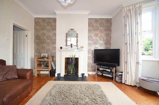  Image of 3 bedroom Cottage for sale in Spring Gardens South Ascot Ascot SL5 at South Ascot, SL5 9DQ